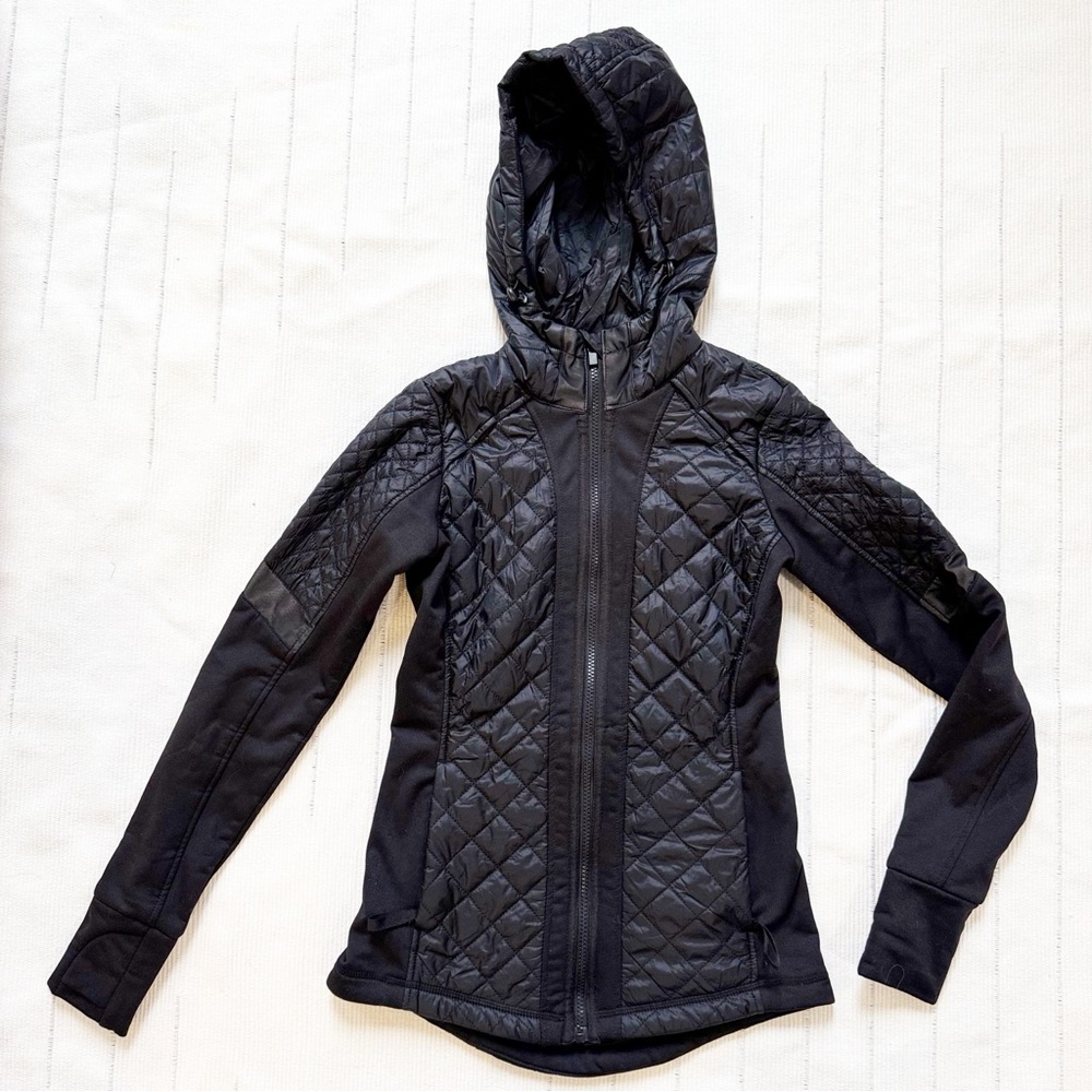 Athleta Black Puffer Jacket with Hood and Diamond Stitching